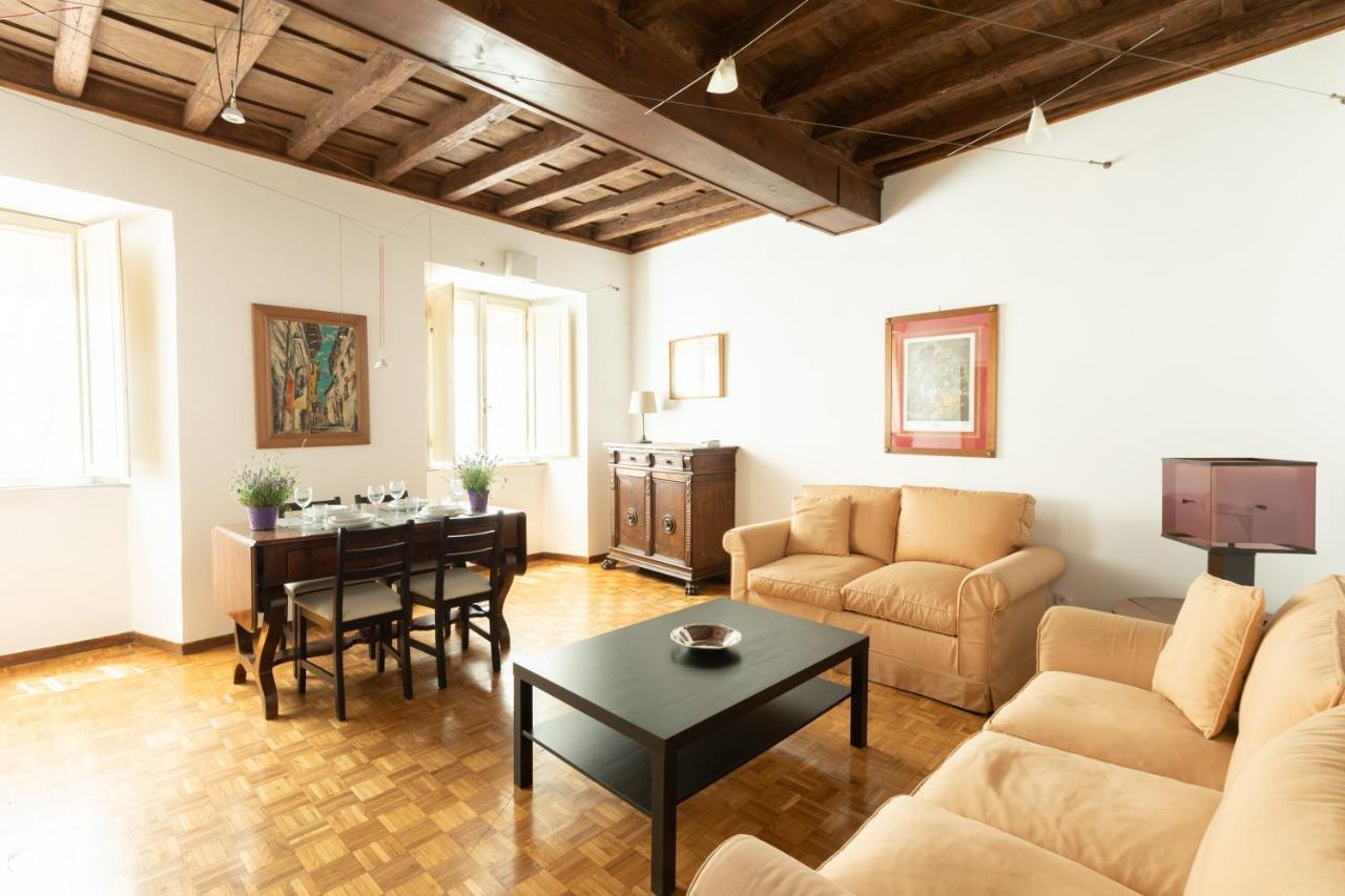 Appartement Spectacularly Bright, By Piazza Navona And The Pantheon - A/C, Wifi, Elevator à Rome Extérieur photo