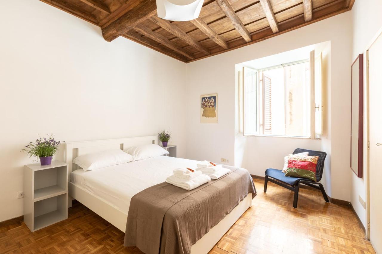 Appartement Spectacularly Bright, By Piazza Navona And The Pantheon - A/C, Wifi, Elevator à Rome Extérieur photo